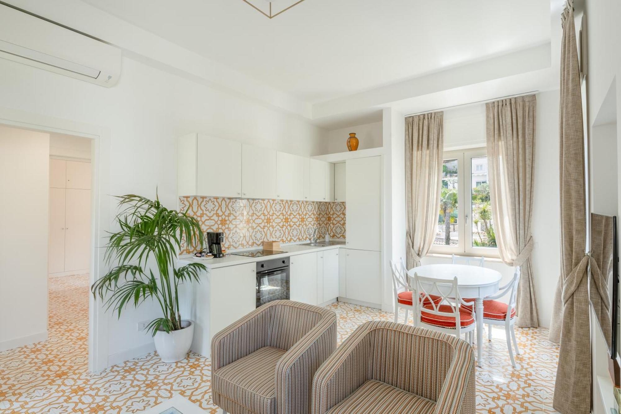 Casa Levante Luxury Apartments Капри Екстериор снимка