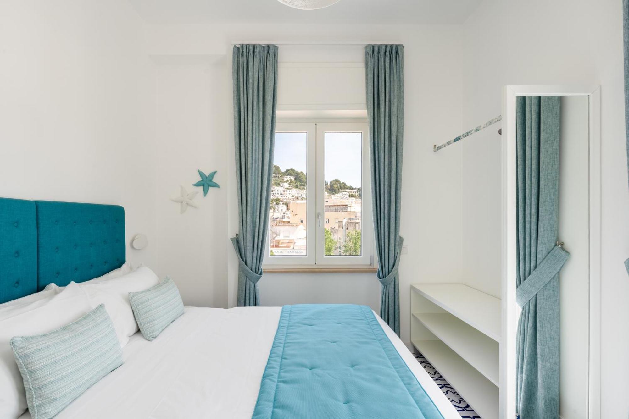 Casa Levante Luxury Apartments Капри Екстериор снимка